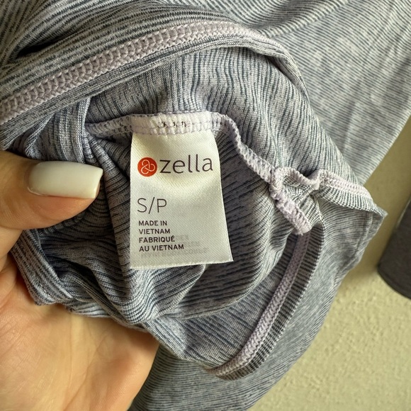 Zella Gray Fitted Long Sleeve Blouse - Picture 7 of 7